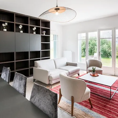 House In With Magnificent Views Deauville
