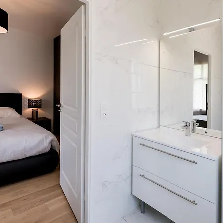 House In With Magnificent Views Villa Deauville
