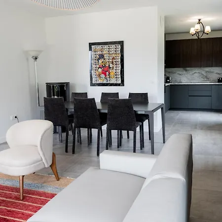 Villa House In With Magnificent Views Deauville