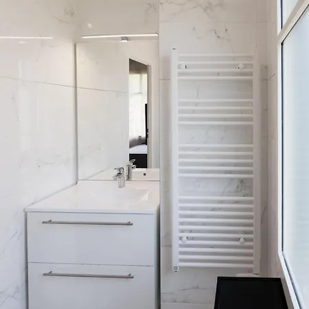 House In With Magnificent Views Deauville